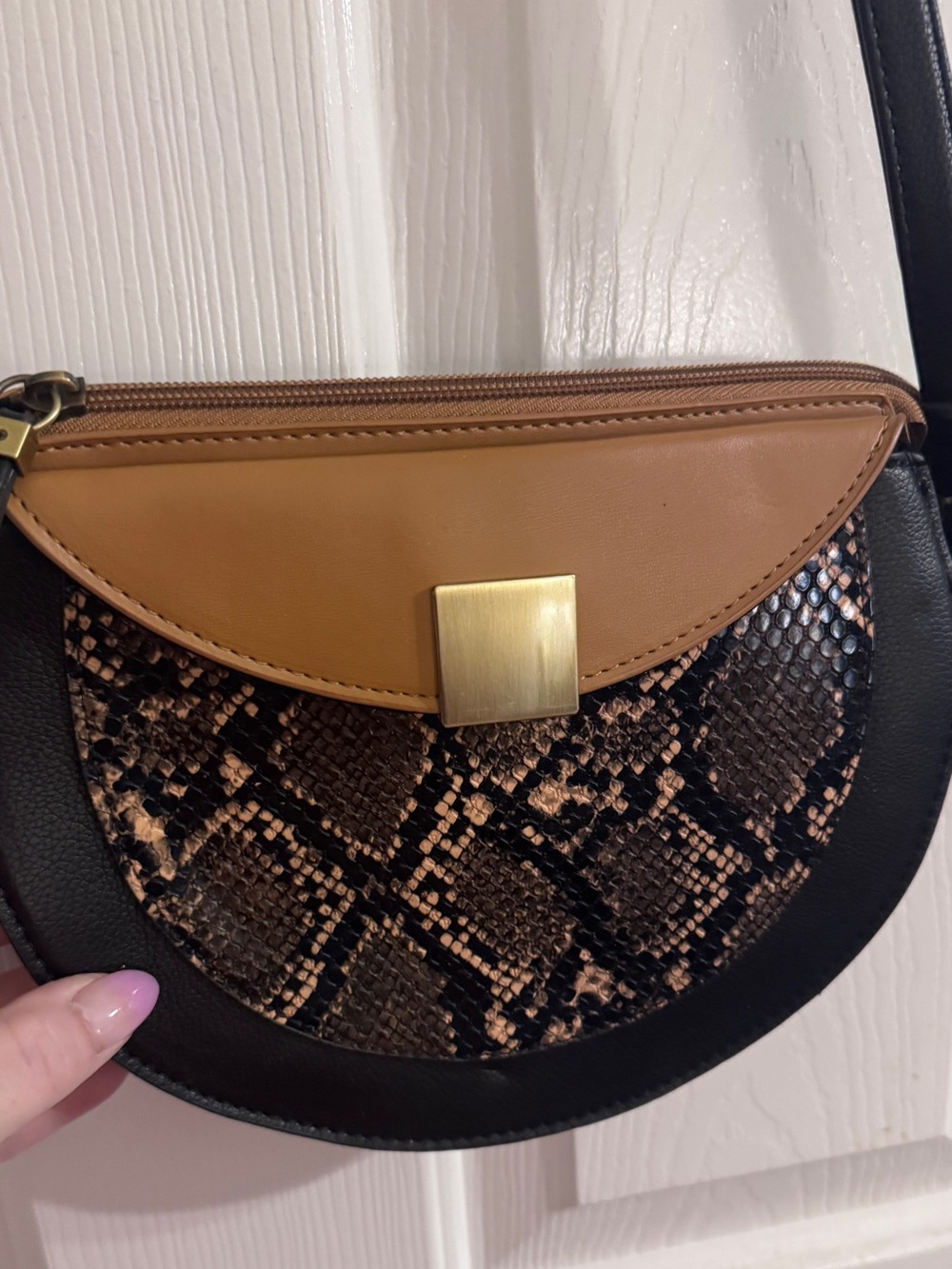 Women’s Half-Moon Crossbody Bag in Tan, Black & Snake Print